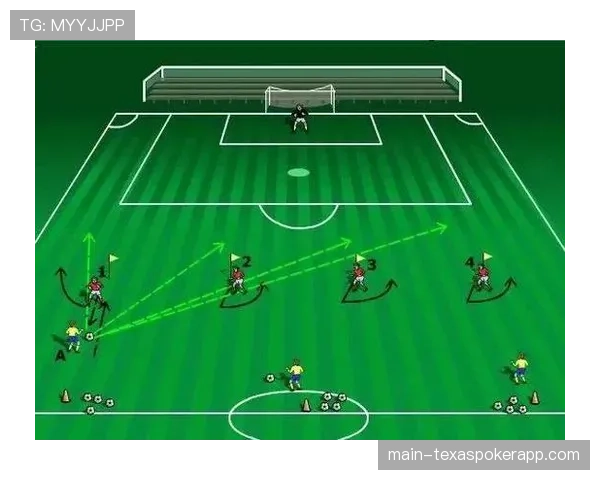 镜头捕捉：柏林联进球被VAR判定越位在先，球员集体抗议判罚